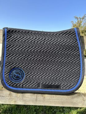[F02589] Mantillon FreeJump Logo FJ - Negro/Azul - Negro/Azul 